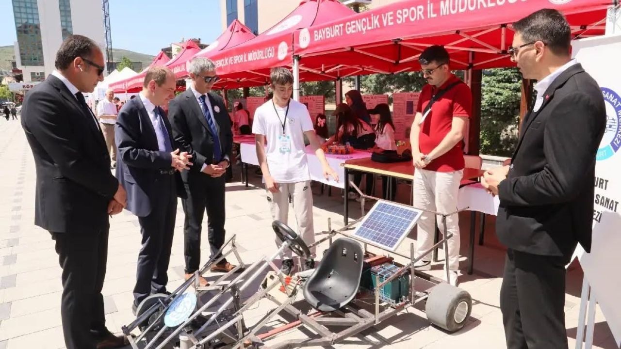 Okulların örnek çalışmaları görücüye çıktı