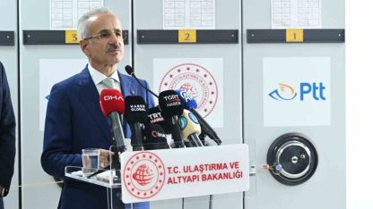 Bakan Uraloğlu: "NATO Zirvesi anısına hazırlanan anma pulu ve ilkgün zarfını tedavüle sunduk"