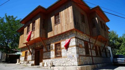 "Orda Bir Köy Var Uzakta" şiirinin ilham kaynağı Apçağa ziyaretçilerini ağırlıyor