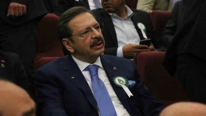TOBB Başkanı Hisarcıklıoğlu: "Babanın oğula kefil olmadığı yerde biz kefil oluyoruz"