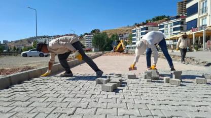 Belediye ekipleri parke ve asfalt çalışmalarını hızlandırdı!
