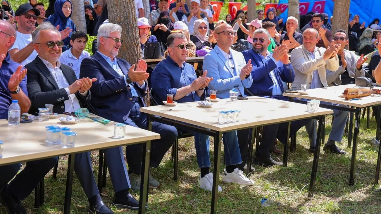 Koçbayır köyünde görkemli şenlik