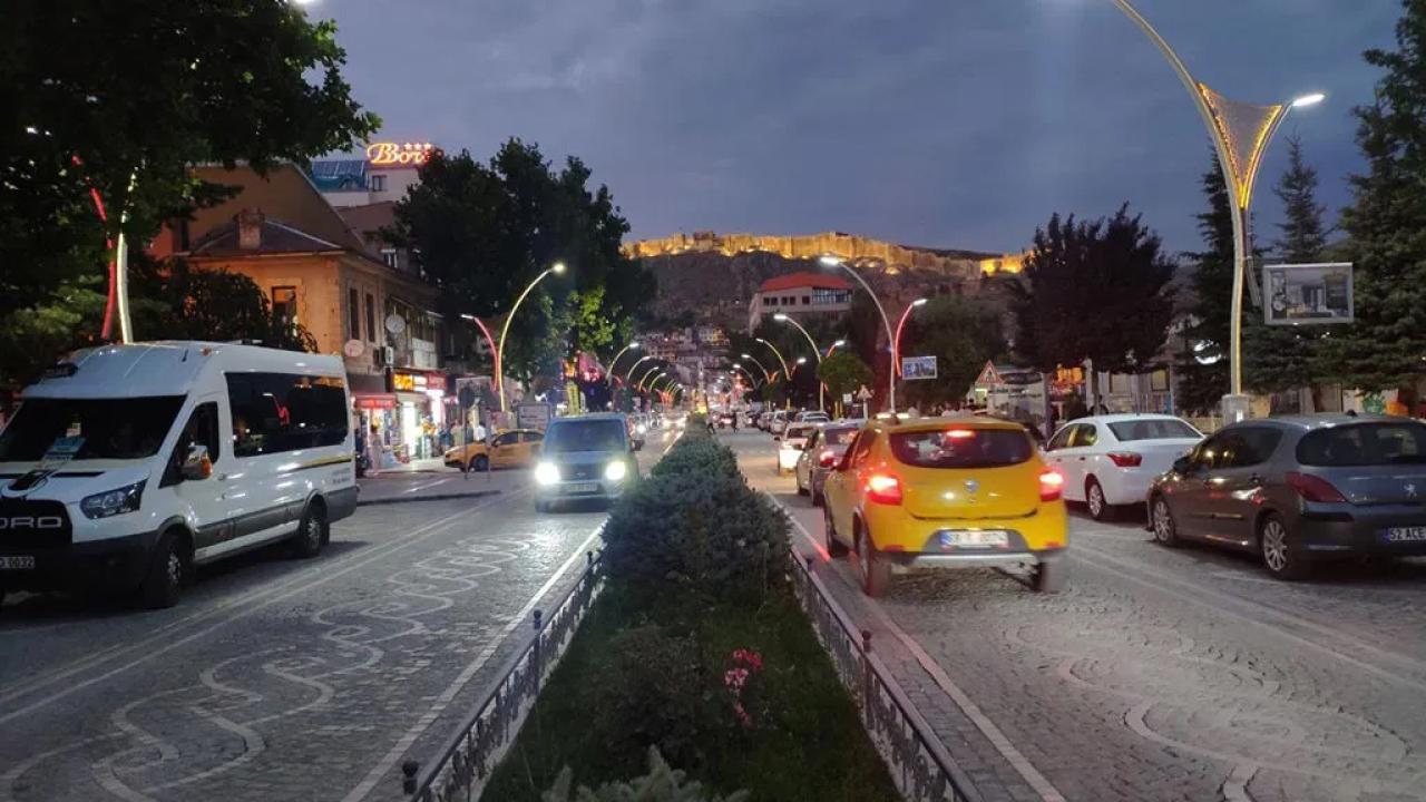 Trafiğe 192 araç daha eklendi!
