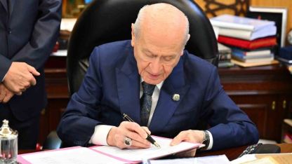 MHP Genel Başkanı Bahçeli: "(Çerçeve yasa) Bu imzayla bin yıllık kardeşliğimiz bir kez daha tescillenmiştir"