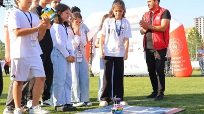Bayburt’ta gençlik festivali ve DENEYAP kapanışı
