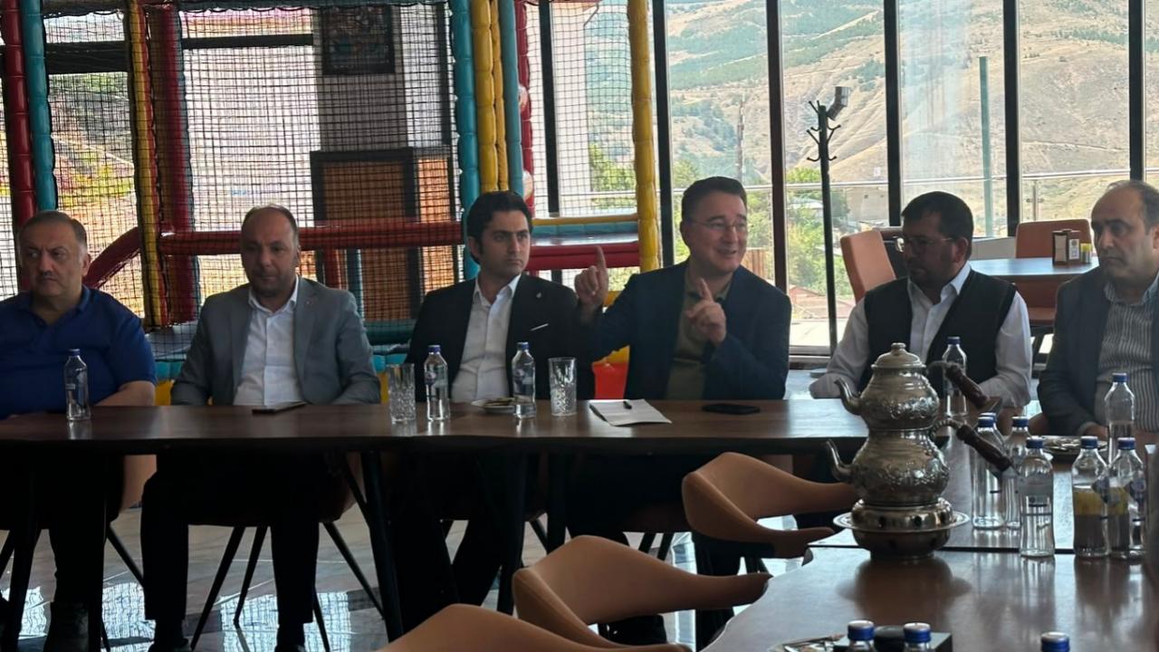 Ali Babacan: "Üreticiye değil faize kaynak ayrılıyor"