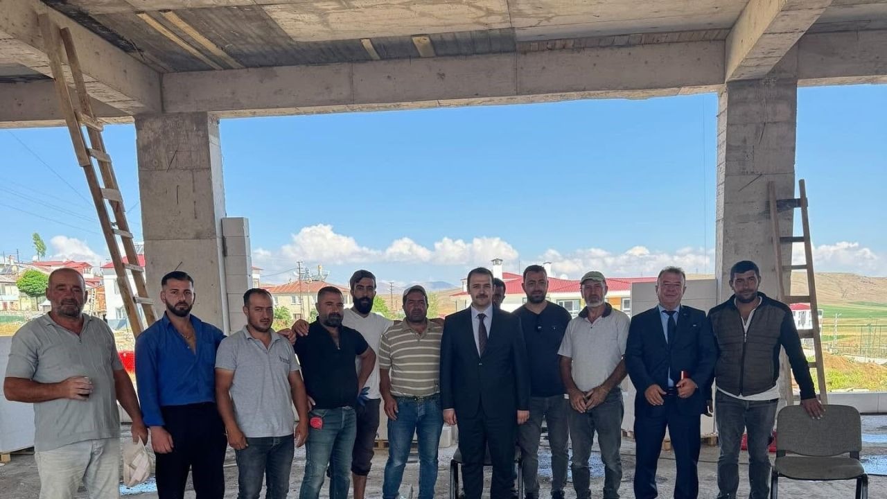 Demirözü Öğretmenevi inşaatında inceleme