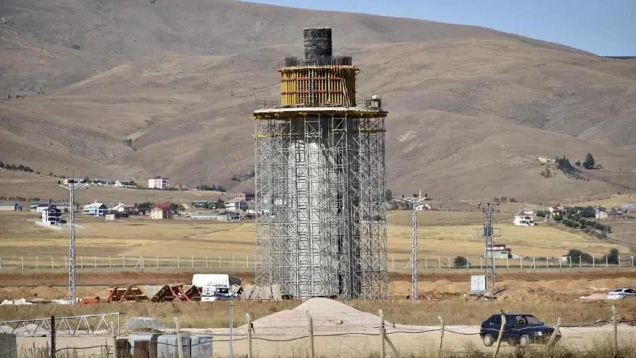 Havalimanı inşaatında feci kaza: 12 metreden düşen genç işçi hayatını kaybetti!