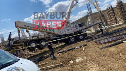 İnşaat alanında feci kaza: Beton pompası devrildi, 1 ölü, 1 yaralı!