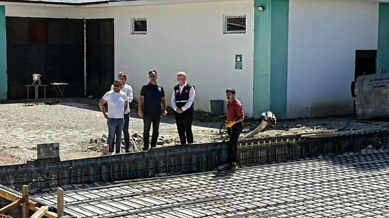 Kamu yapılarındaki çalışmalar incelendi