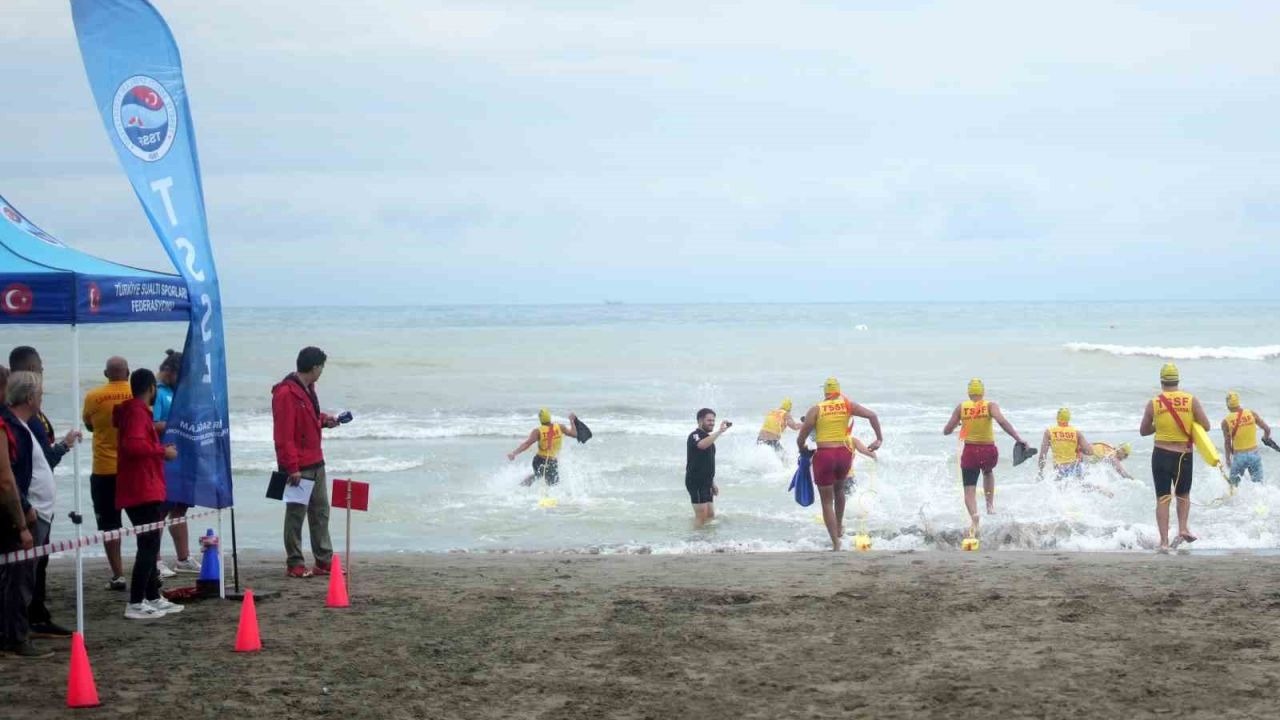 Karadeniz’in hırçın sularında Cankurtarma Sportif Deniz Türkiye Şampiyonası
