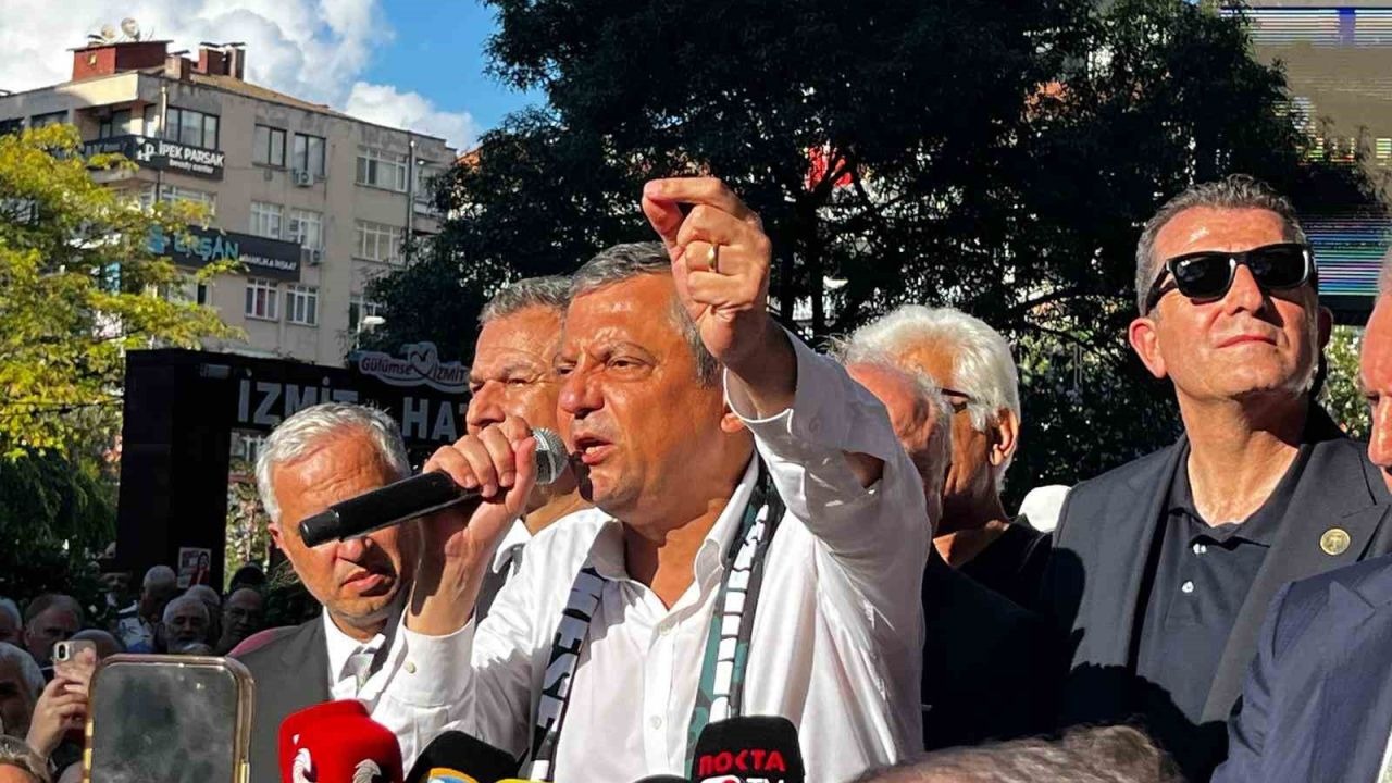 Özgür Özel: "Yeni Parti ev kadınlarının emeklilik umududur"