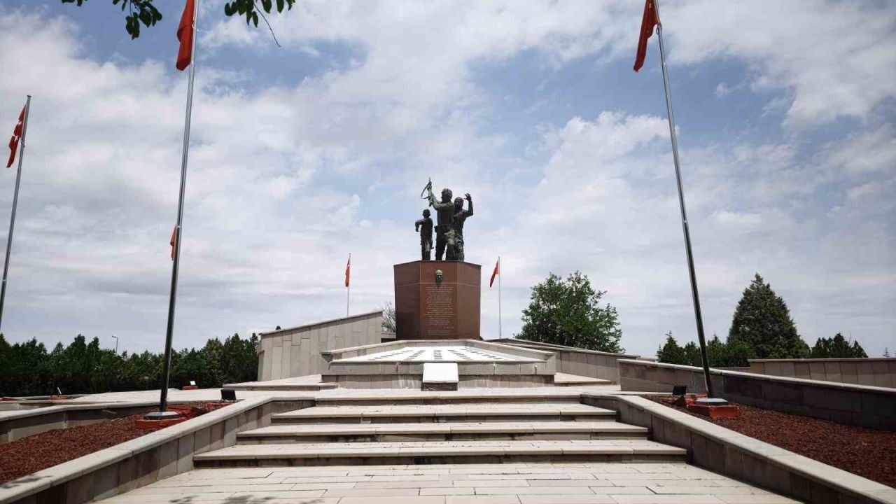Türk tarihinin gidişatını değiştiren zafer: Sakarya Meydan Muharebesi ile savunma bitti, taarruz başladı
