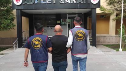 Uyuşturucu ticaretinden aranan firari yakalandı!