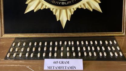 Zehir tacirlerine geçit yok: 64 parça uyuşturucuyla yakalanan şahıs tutuklandı!