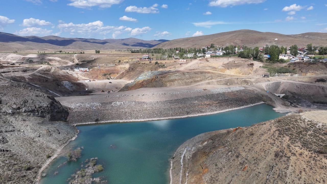 56 bin 500 dekar arazi can buluyor: Çamur Barajı’nda su tutma heyecanı