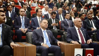 Bakan Gürlek: "27 bin 500 hakim ve savcımızla, 211 bin avukatımızla aynı büyük hukuk ailesinin mensuplarıyız"