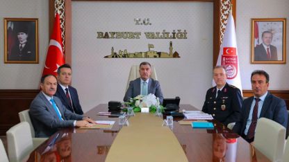 Vali Eldivan VKS üzerinden ‘Yurt Güvenliği’ toplantısına katıldı