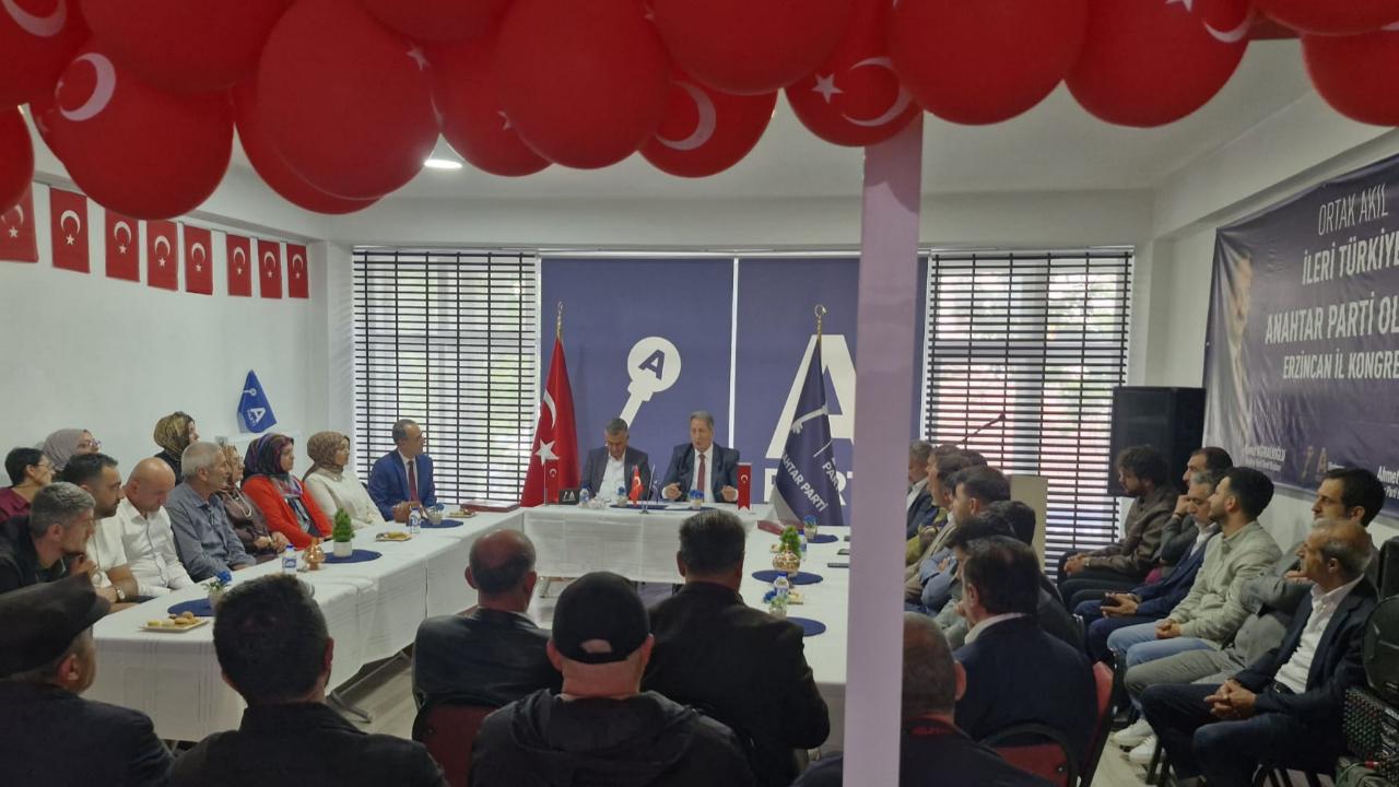 Anahtar Parti’den üretim ve istihdam vurgusu: “Kırsalın kalkınması toprakta güçlü kalmaktan geçer”