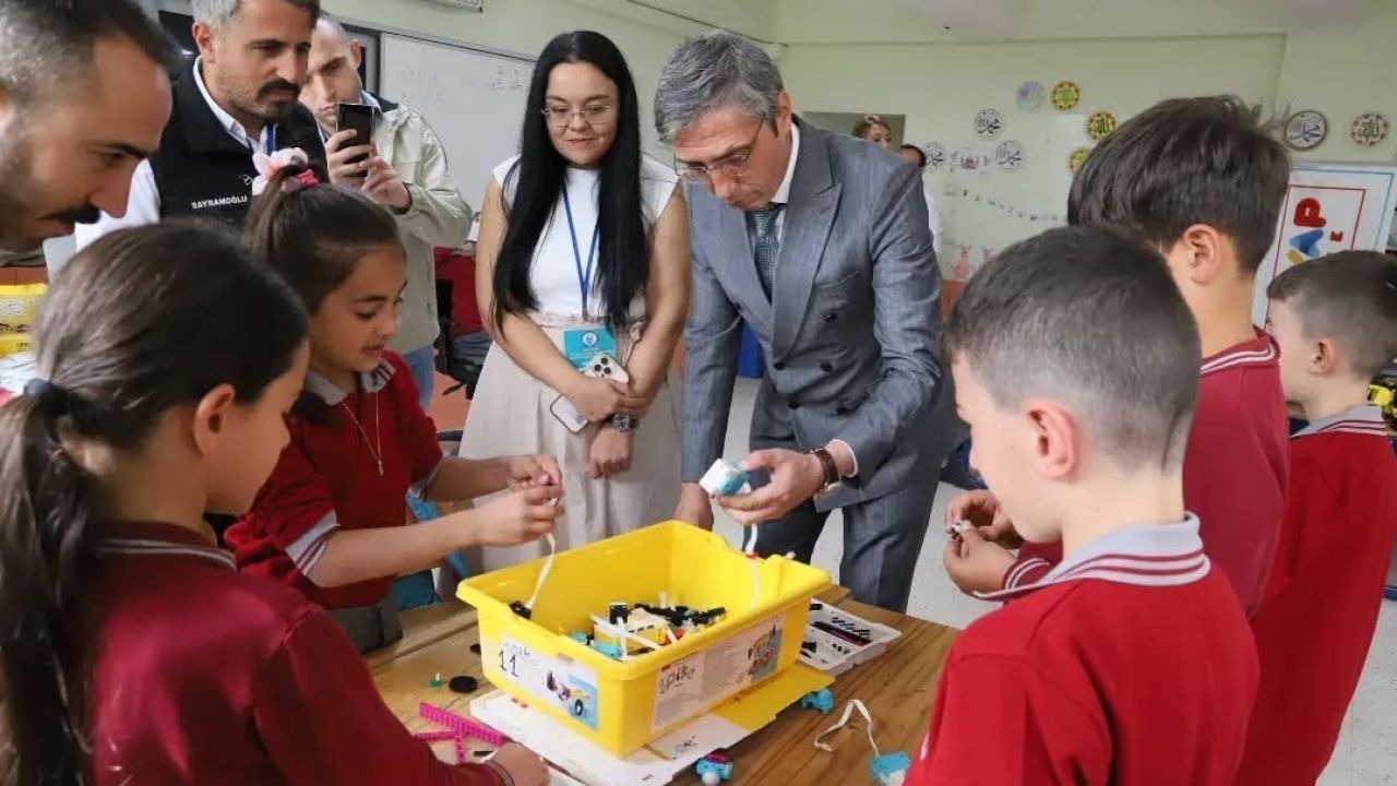 Bayburt’ta yapay zeka ve teknoloji buluşması