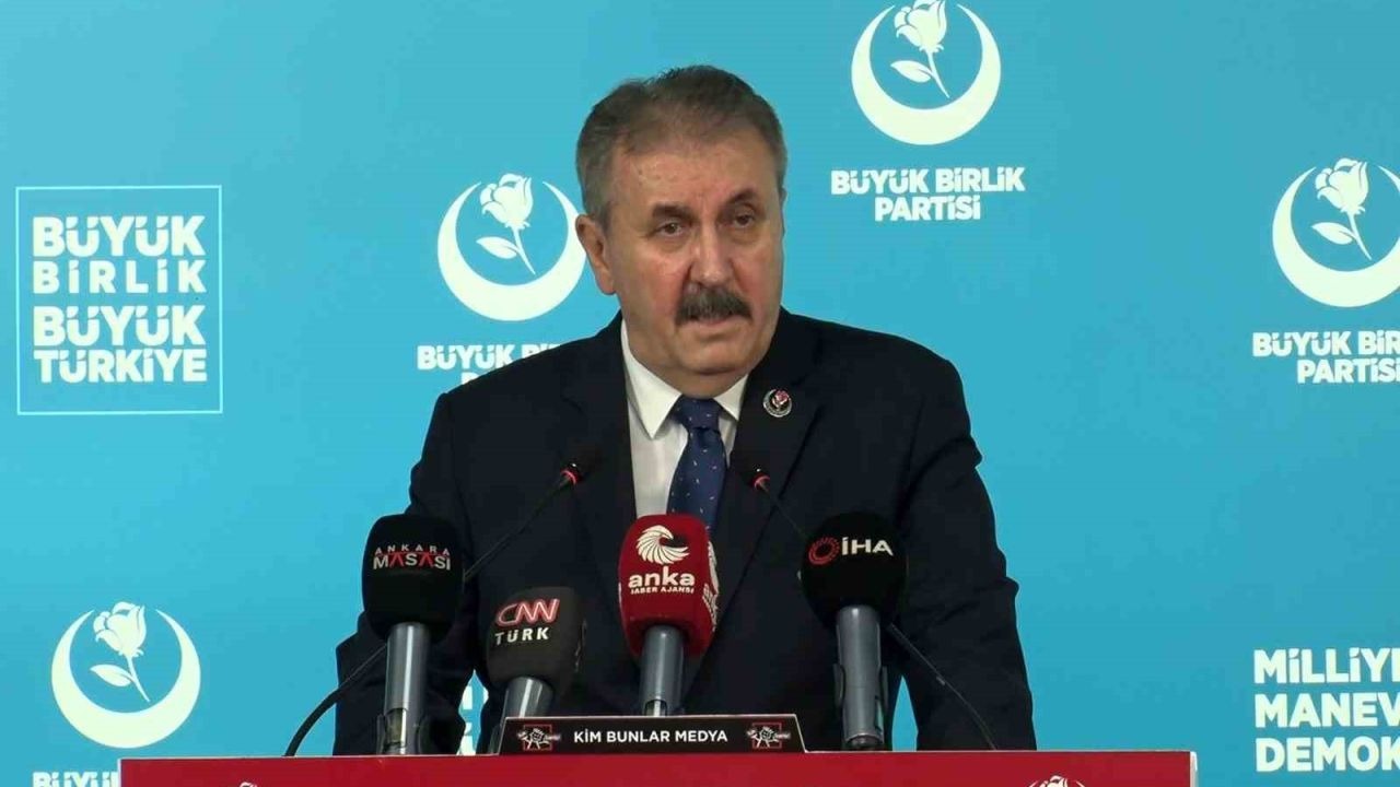 BBP Genel Başkanı Destici: "Devletimiz geçmişte olduğu gibi yarın da terörün kökünü kazıyacak"