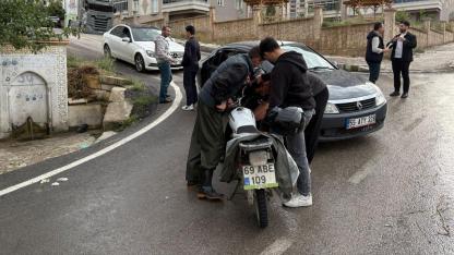 Esentepe Mahallesi’nde kaza: Otomobil ile motosiklet çarpıştı!