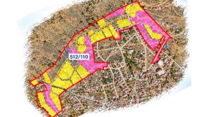 Gökçedere’de yılların sorunu çözüldü: Vatandaşlar tapularına kavuşuyor