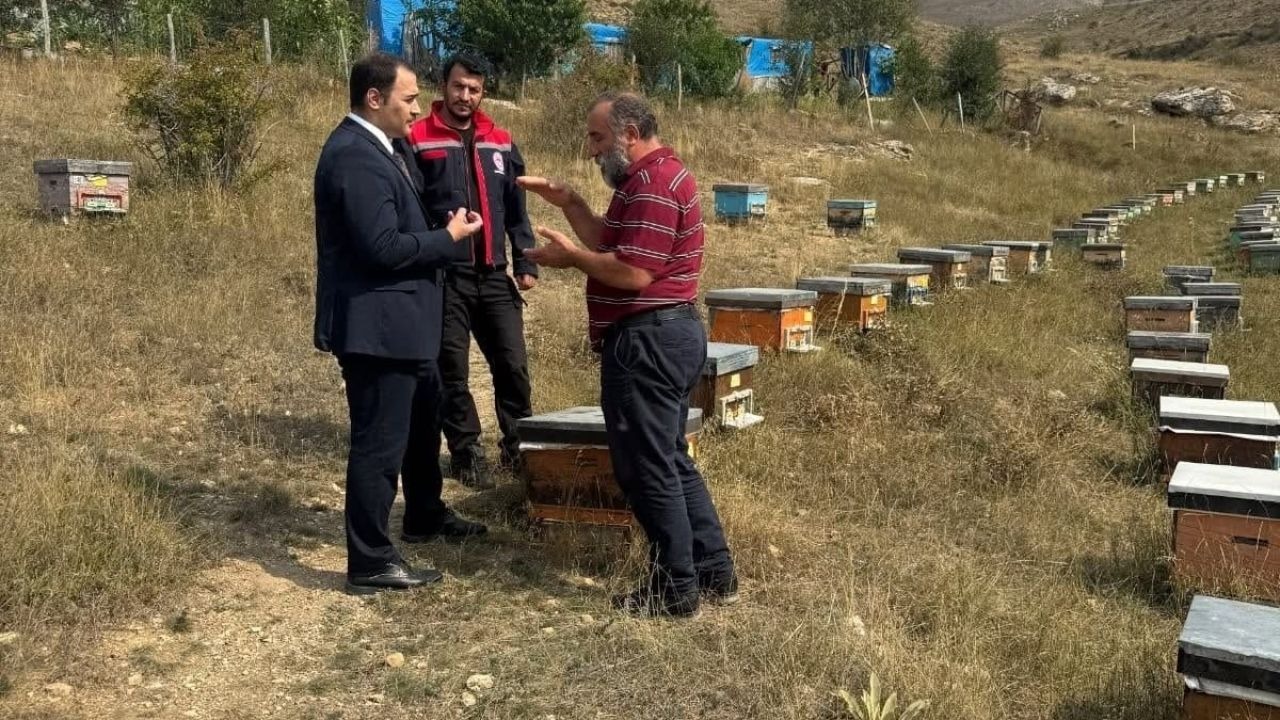Kaymakam Ahat vatandaşların taleplerini dinledi