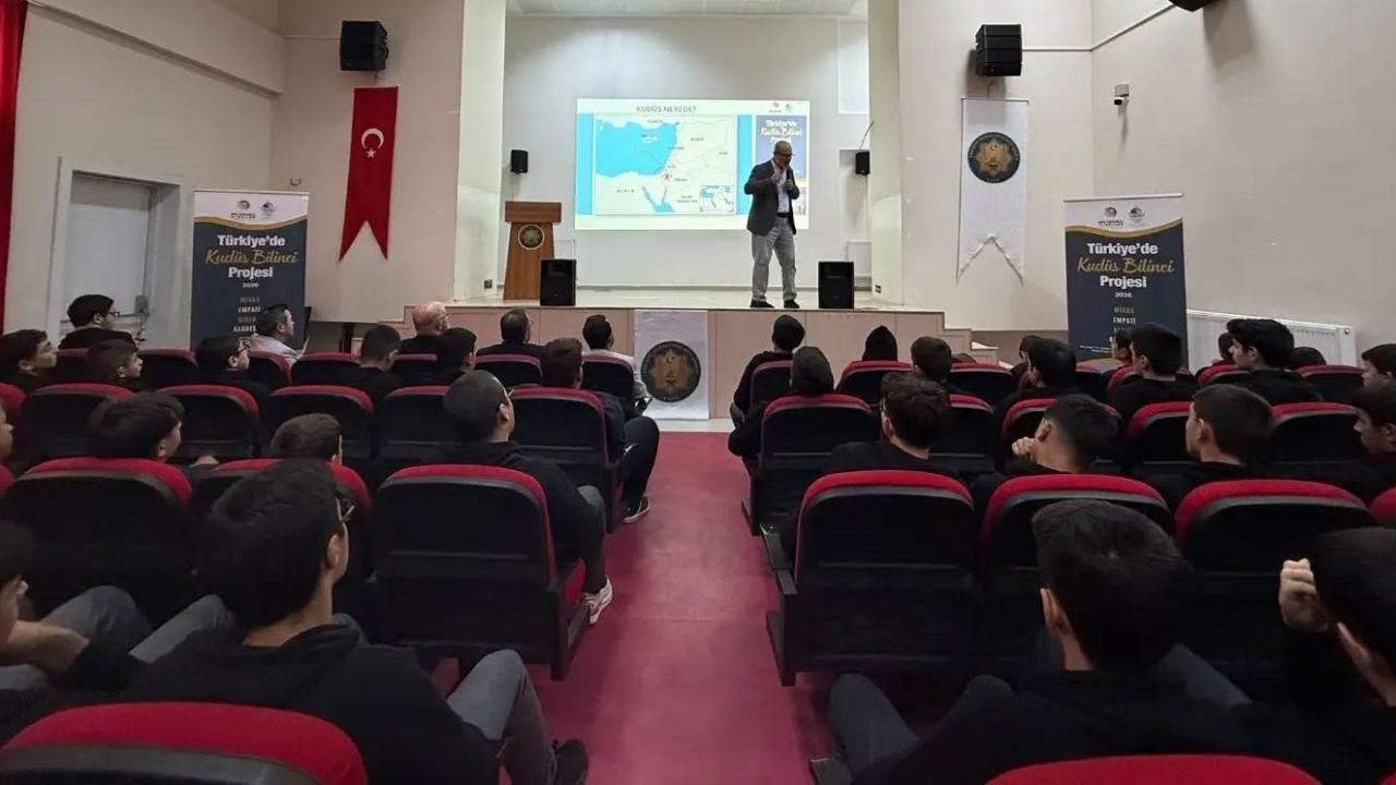 Öğrencilere Kudüs ve Mescid-i Aksa bilinci anlatıldı