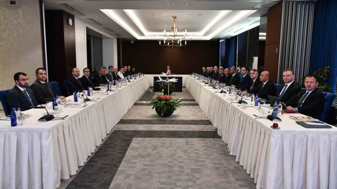 Savunma Sanayii Başkanı Görgün, KAAN’a ilişkin değerlendirme toplantısına katıldı