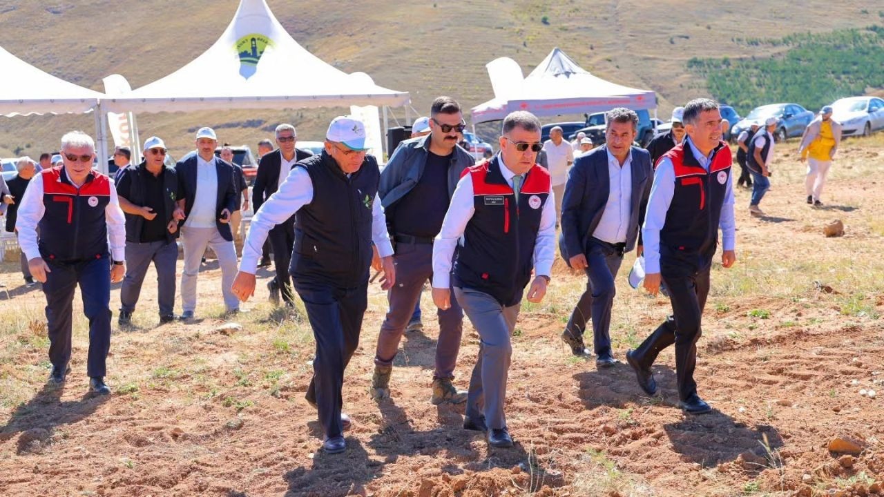 Tıbbi ve aromatik bitki üretimi için 320 milyon liralık yatırım