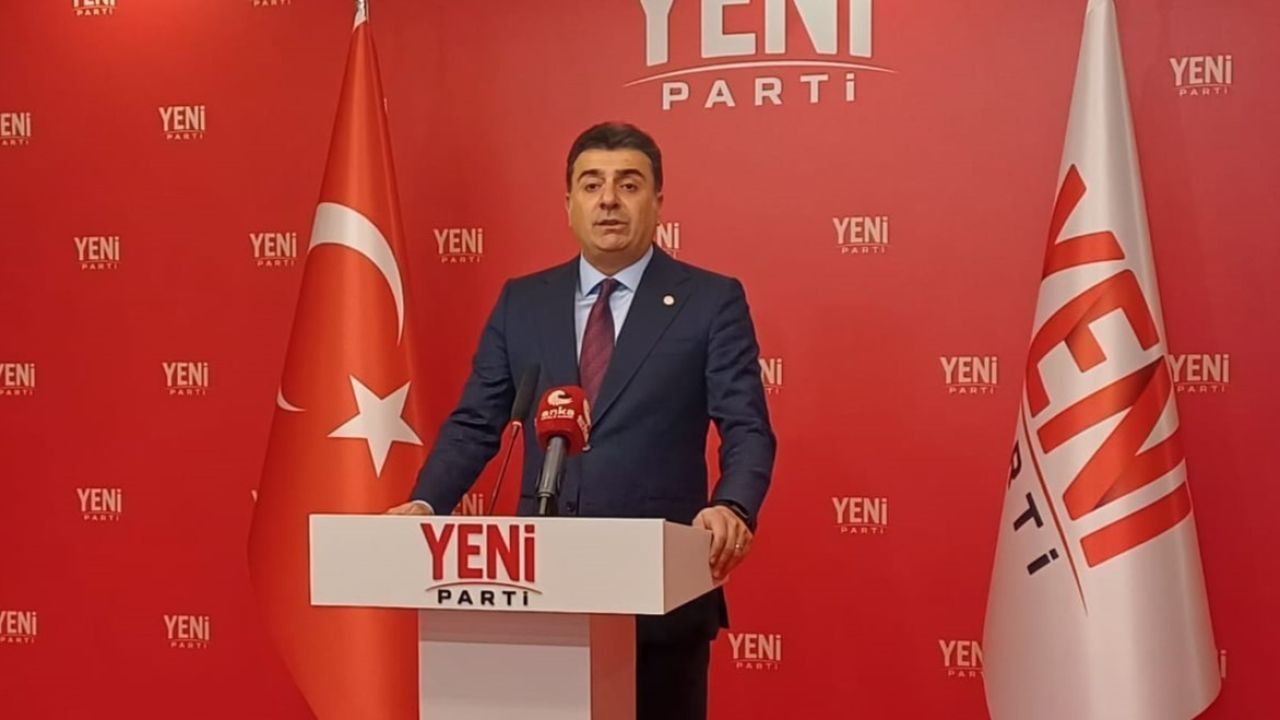 YENİ Parti Sözcüsü Emre: "YENİ Parti isminin başına küçük bir düzenleme koyarak konuyu kapatabiliriz"