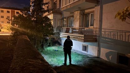 4. kattan düşen 77 yaşındaki kadın hayatını kaybetti