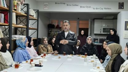 Üniversite öğrencileriyle hadis sohbeti yapıldı