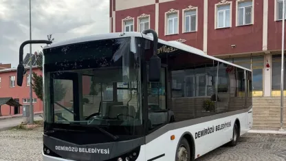 Demirözü Belediyesinden öğrencilere ücretsiz ulaşım hizmeti