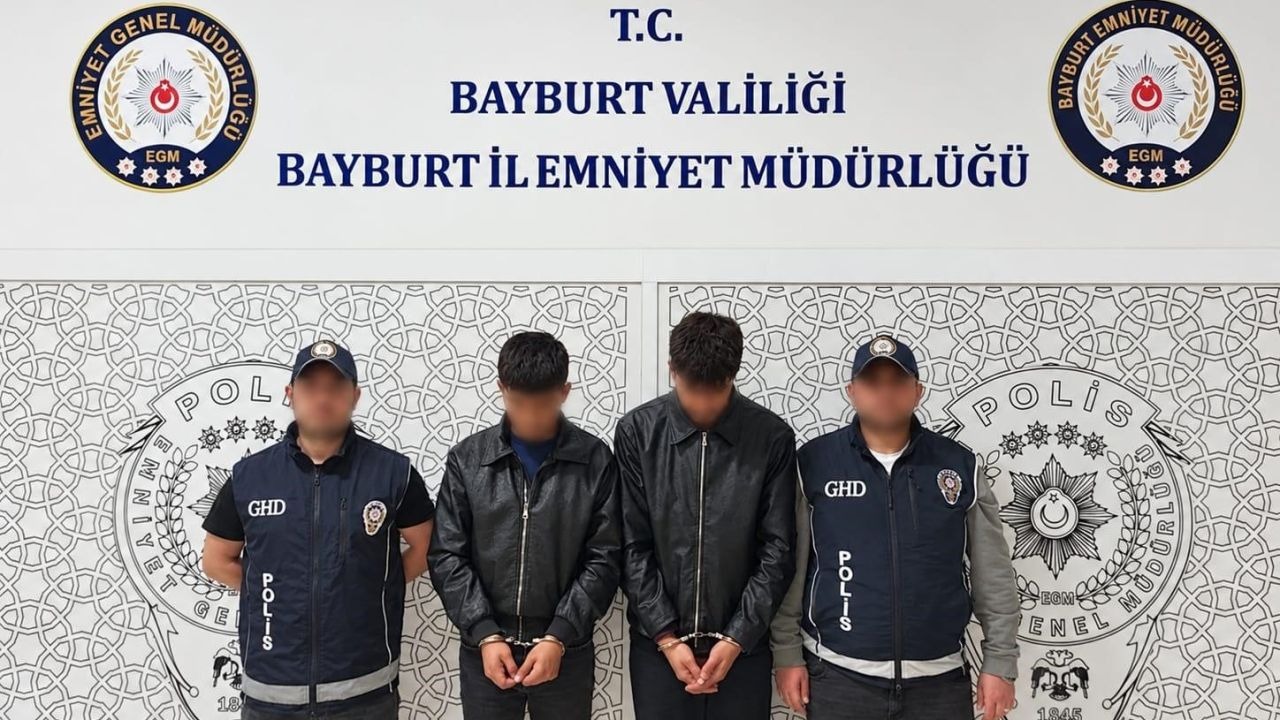 Bayburt’ta düzensiz göç operasyonlarında 5 şüpheli yakalandı