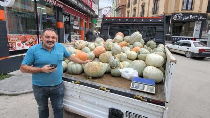 Bayburt'un sebze deposu Aslandede’den sofralara: Kilosu 25 liradan alıcı buluyor