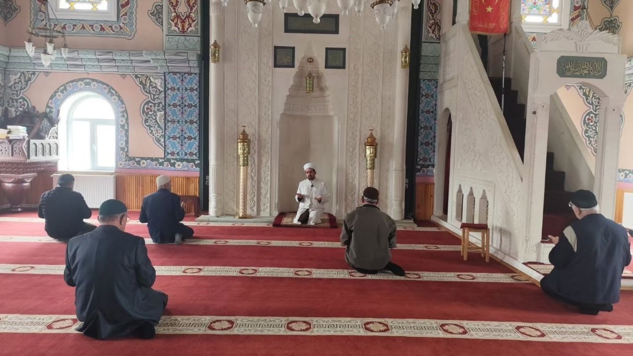 Camiler ve Din Görevlileri Haftası kapsamında hatim programı düzenlendi