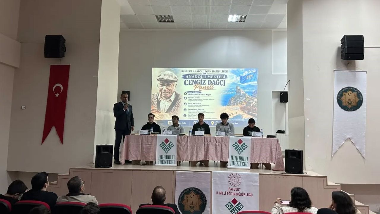Cengiz Dağcı panelleri devam ediyor