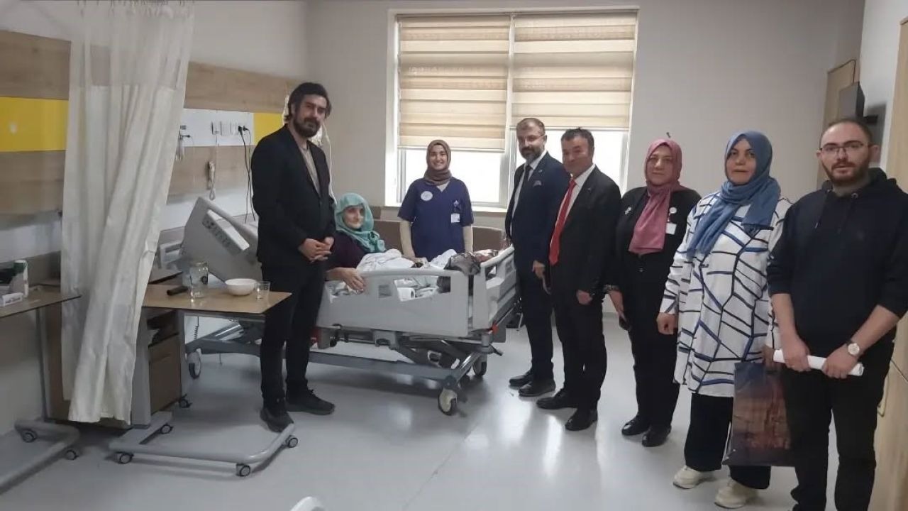 Hasta Hakları Günü’nde bilgilendirme çalışması yapıldı