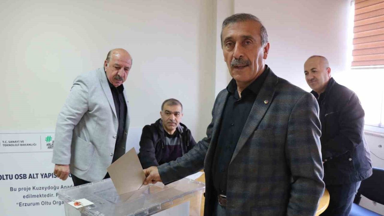 Oltu’da Ticaret ve Sanayi Odası seçimlerini Baki Karaca kazandı