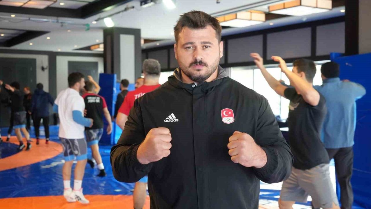 Rıza Kayaalp: "Devletimize vefa borcumuz var"