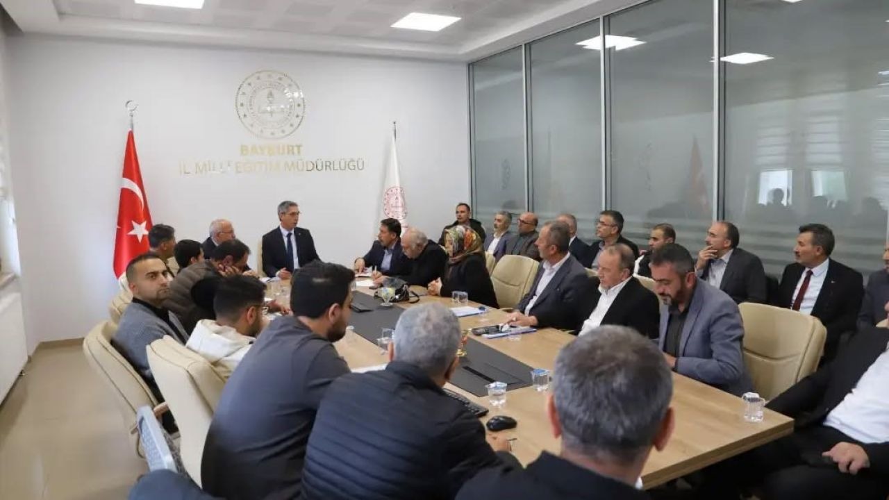 Taşımalı eğitimle ilgili çalışmalar masaya yatırıldı