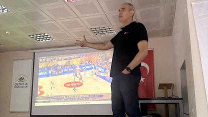 TBF’den Önemli Eğitim: Bayburtlu hakemler değişen kuralları öğrendi